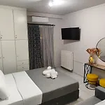 Cozy Castle View アパート ナフプリオ