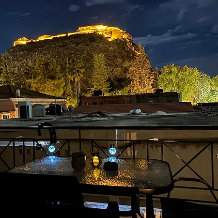 公寓 Cozy Castle View